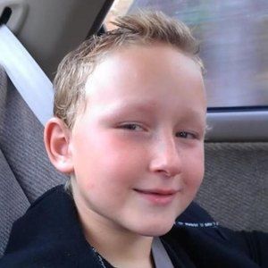 Meet your Posher, Ashton